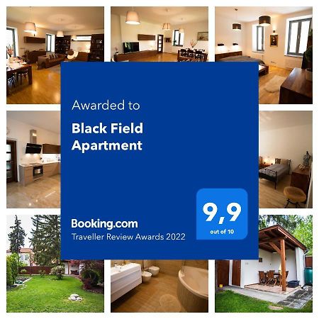 Black Field Apartment Brünn Exterior foto